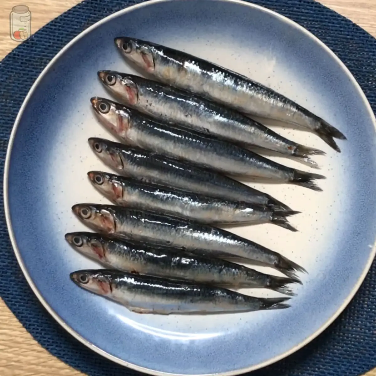Store Anchovies