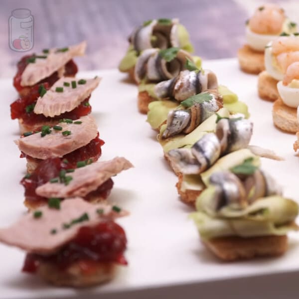 Mantain Canapes